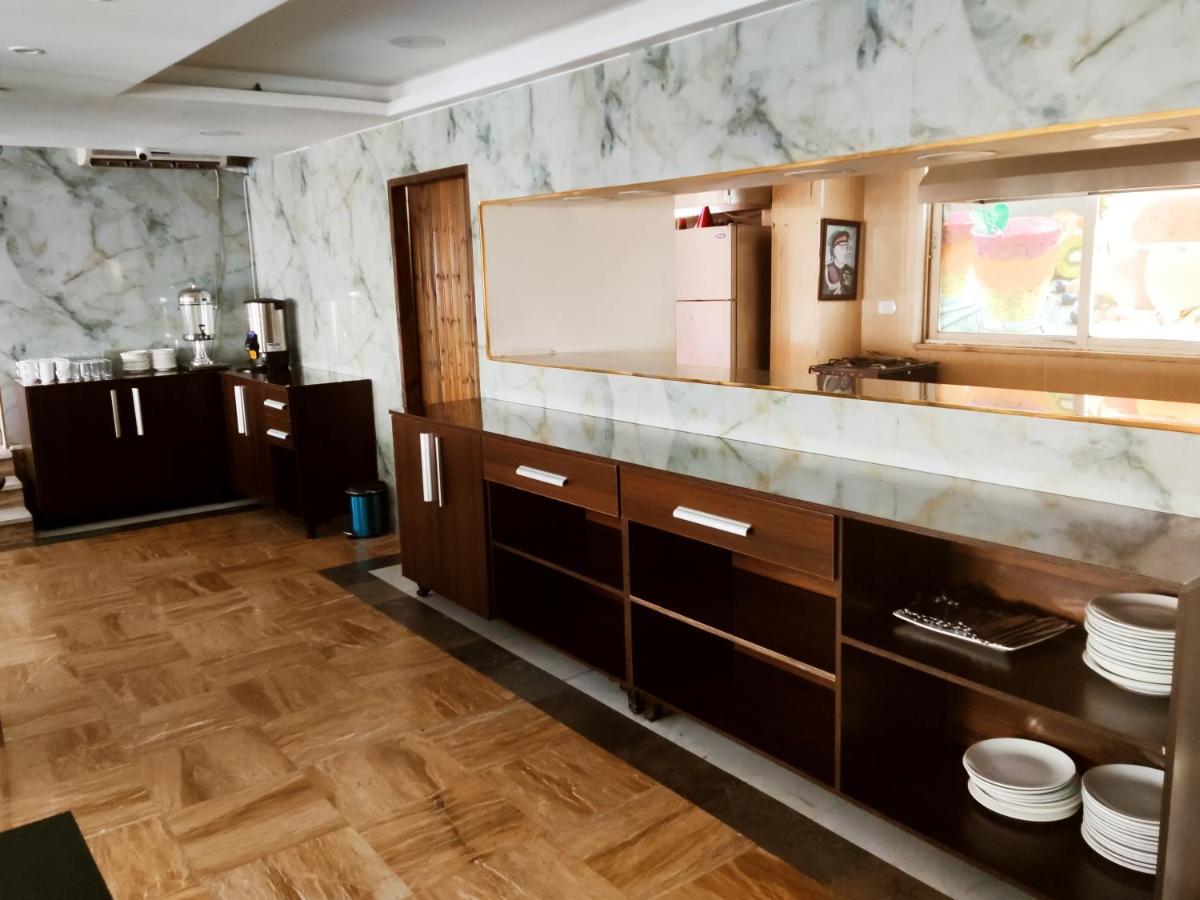 Golden Plaza Hotel Amman Zewnętrze zdjęcie