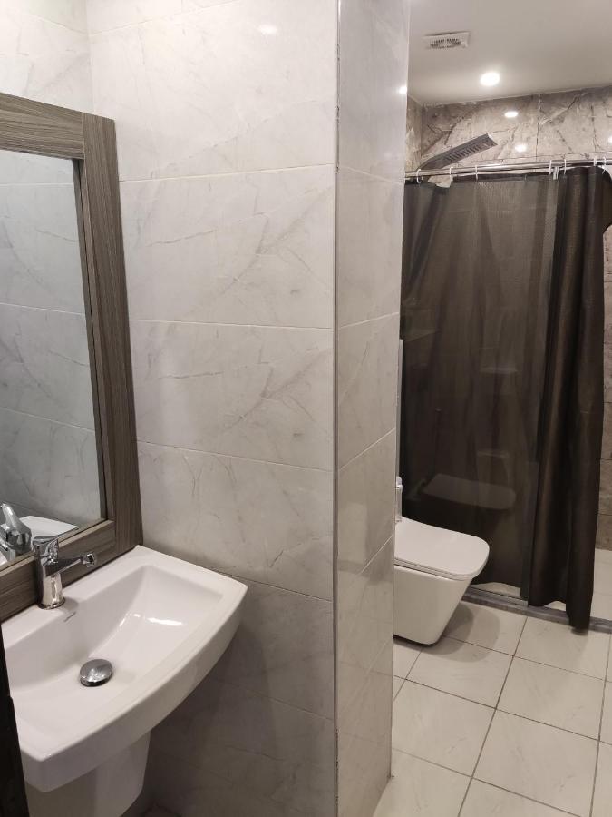 Golden Plaza Hotel Amman Zewnętrze zdjęcie